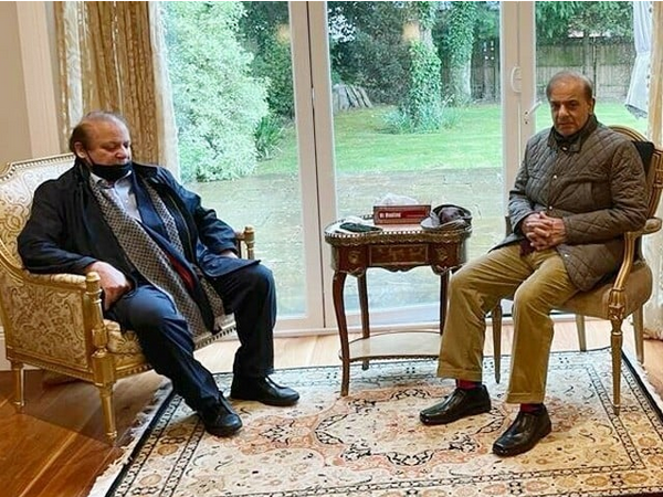 شہباز شریف کی جاتی امرا آمد، نواز شریف کی جنگ میں کامیابی پر مبارک باد