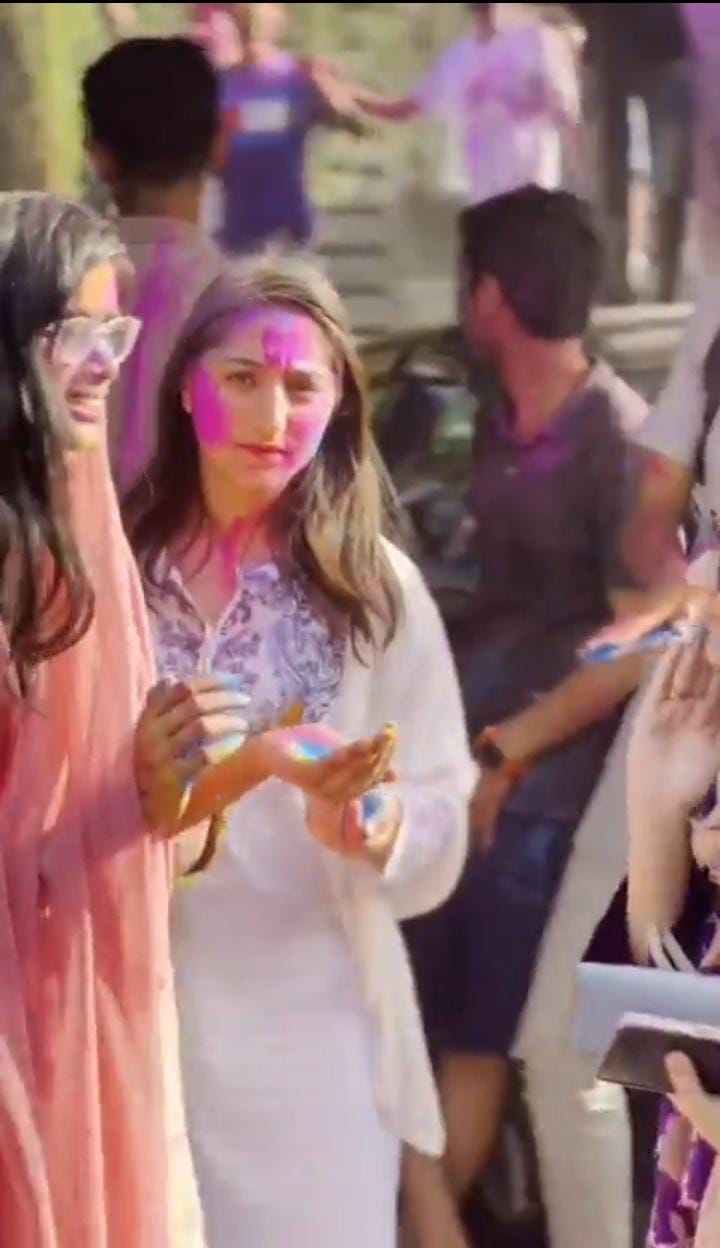 قائد اعظم یونیورسٹی میں ثقافتی تہوار، وائرل ویڈیو پر بحث