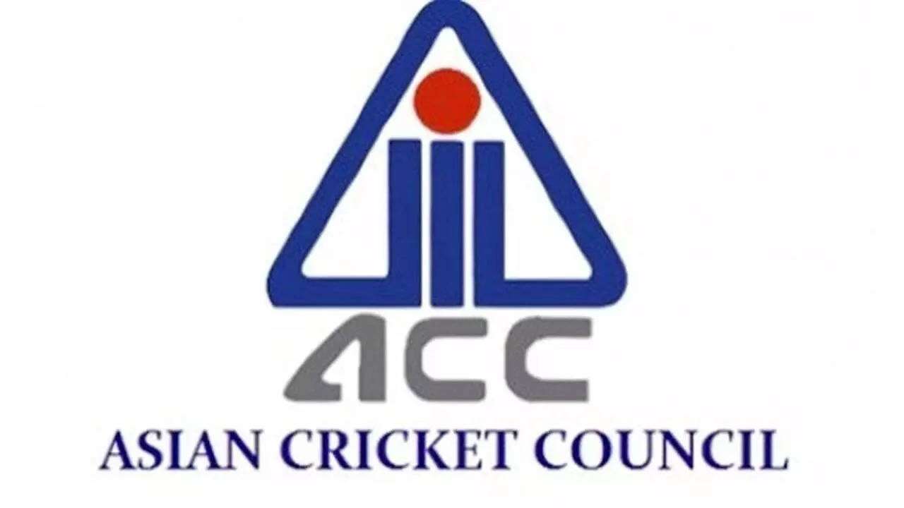 ذکا اشرف کا ہائرڈ ماڈٌل پر تبصرہ،اے سی سی کا ردعمل سامنے آگیا