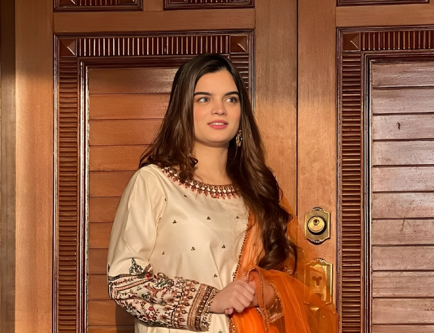 فیروز خان کی سابقہ اہلیہ علیزے سلطان ماڈلنگ میں‌ آ گئیں