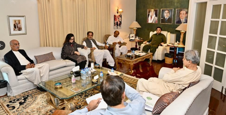 بلاول بھٹو زرداری سے پی پی پی کے سینئر رہنماؤں کی ملاقات