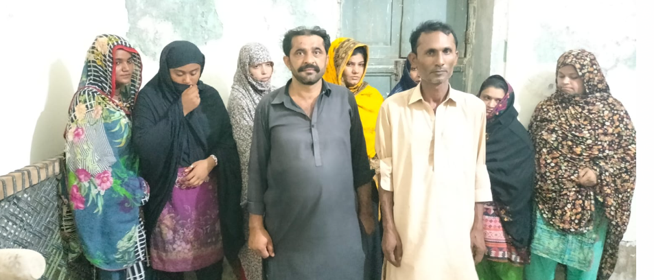 فحاشی کے اڈے پر چھاپہ، سات خواتین سمیت 9 ملزمان  گرفتار