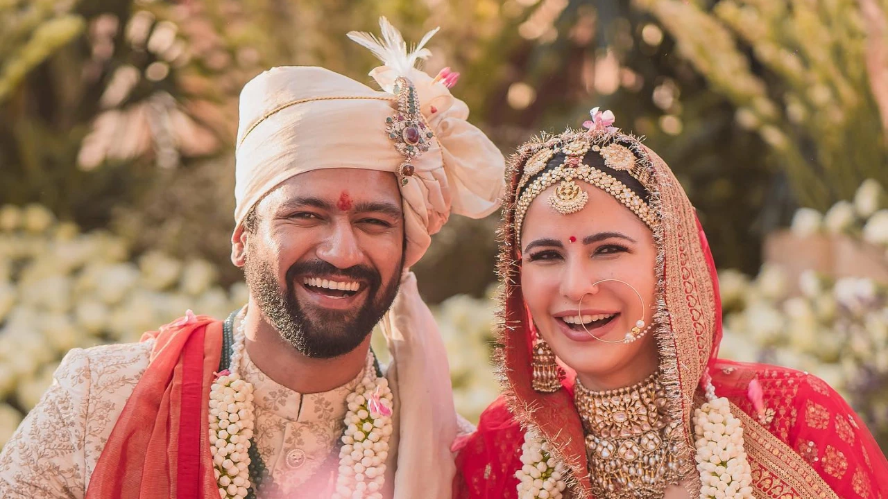 کترینہ کیف اور وکی کوشل نے اپنے بیٹے کا نام  شیئر کردیا