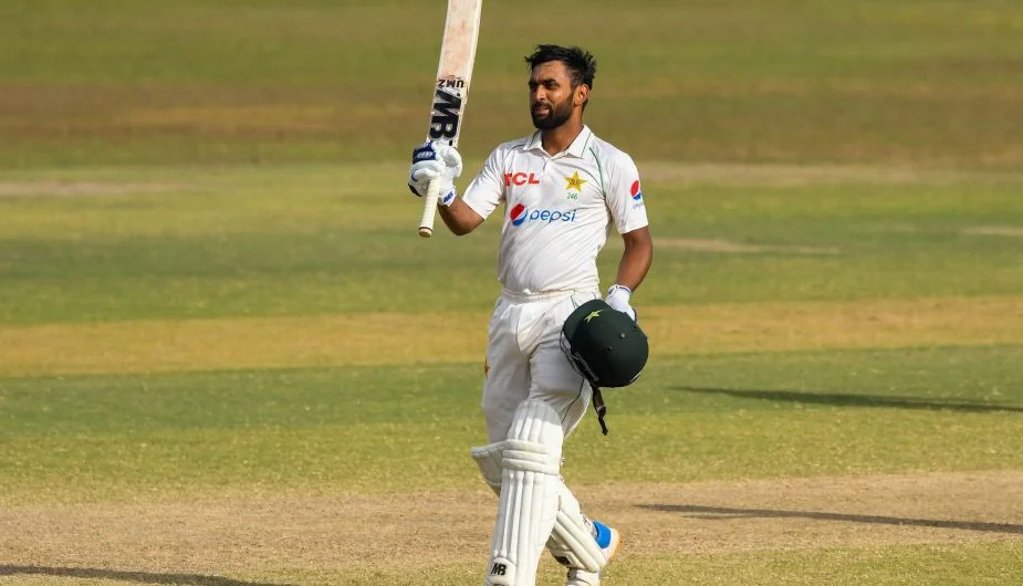 کولمبو،تیسرے روز ٹیسٹ میچ کا آغاز ،عبد اللہ شفیق نے سنچری مکمل کر لی