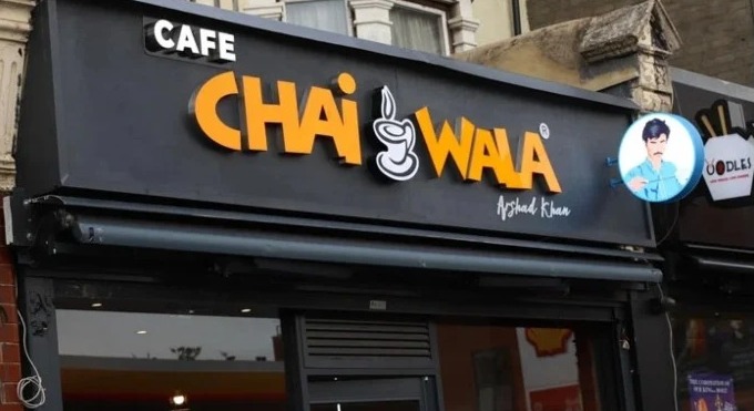 پاکستانی مشہور چائے والا ارشد خان نے لندن میں اپنا کیفے کھول لیا