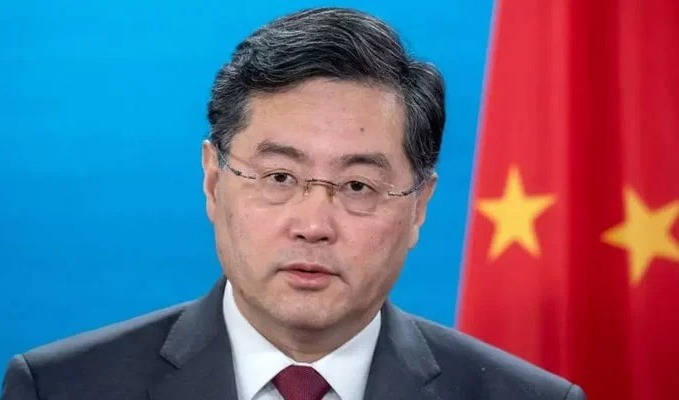 چینی وزیر خارجہ کوعہدے سے فارغ کر دیا گیا