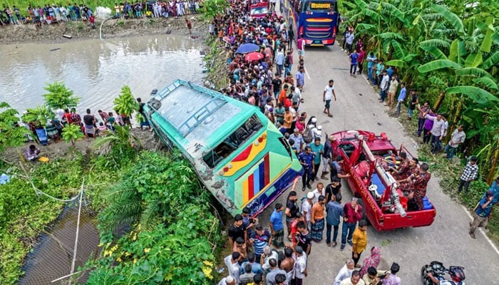 bus accidnet