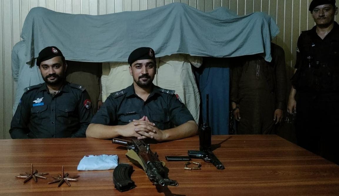 چارسدہ: پولیس اور پاک آرمی کا سٹی کی حدود میں مشترکہ سرچ اینڈ سٹرائیک آپریشن