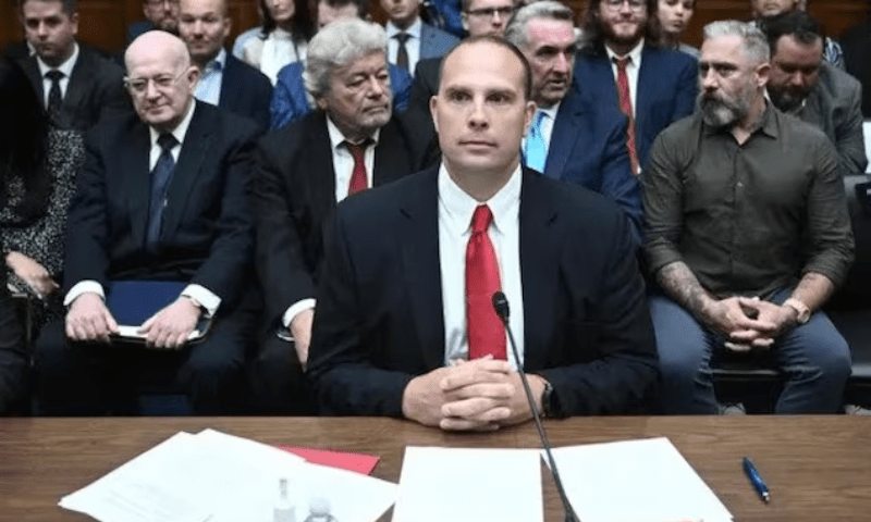 امریکا کےپاس خلائی طشتریاں اورخلائی مخلوق کی لاشیں موجود ہیں،سبق انٹیلیجنس افسر