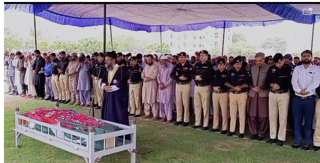 شاہین فورس کے شہید  پولیس اہلکار عدنان کی نماز جنازہ ادا