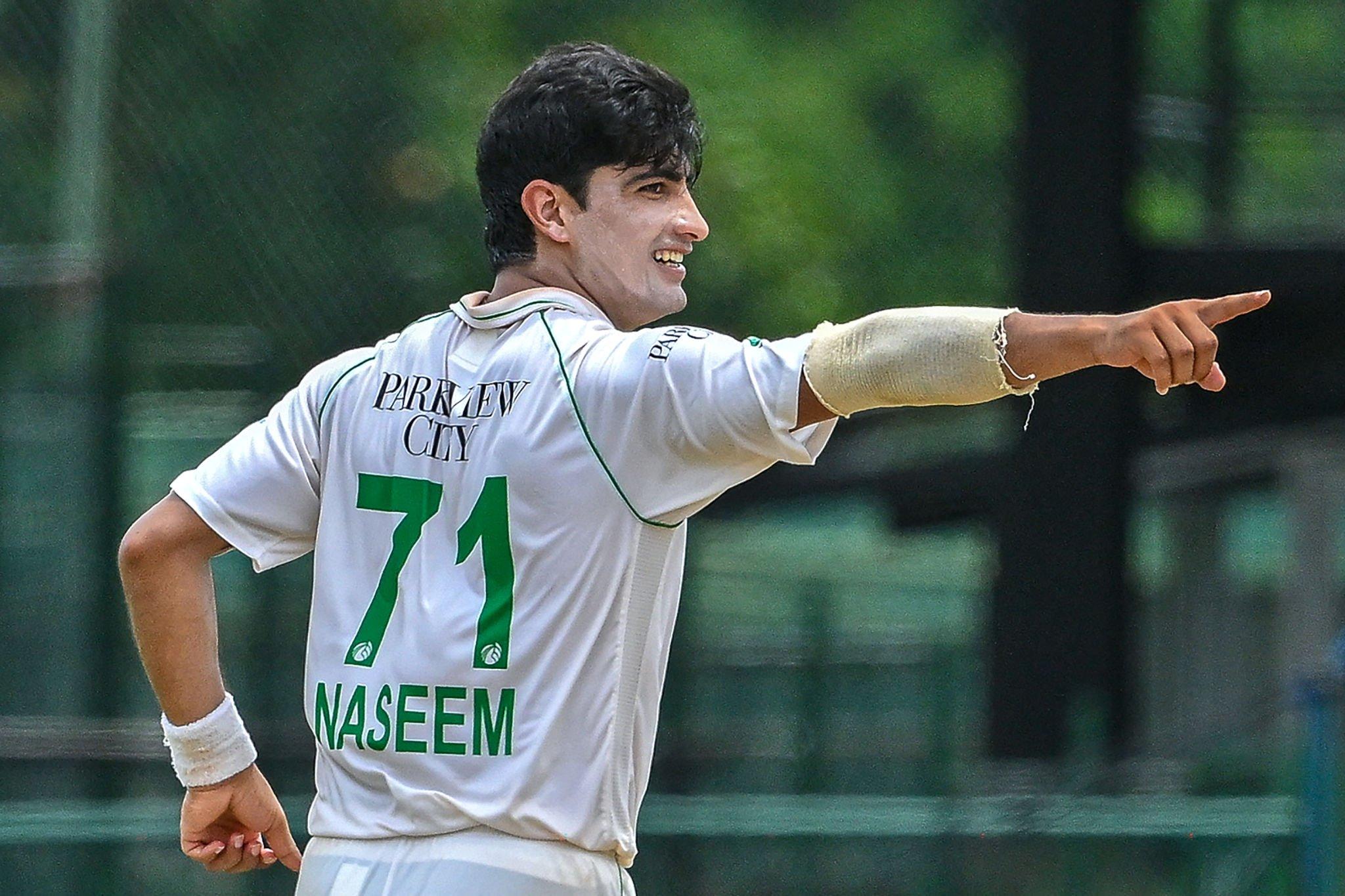 نسیم شاہ پر میچ فیس کا 10 فیصد جرمانہ عائد