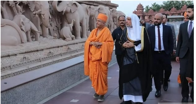 دہلی،رابطہ عالم اسلامی کے سیکرٹری جنرل کا اکشردھام مندر کا دورہ