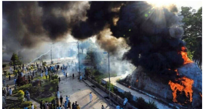 معافی مانگ کر رہائی  پانے والے 9 مئی کے مجرموں کی پٹیشنز منظر عام پر