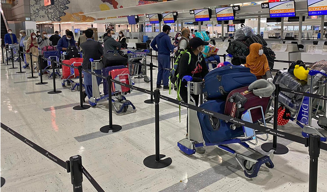 مسافروں کے لئے پولیو ویکسینیشن کارڈ کی کوئی شرط نہیں. ترجمان سول ایویشن اتھارٹی