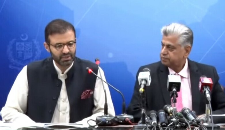 صدر 10 دن میں کوئی فیصلہ نہیں کرتے تو بل  قانون بن جاتا. نگران وزیراطلاعات