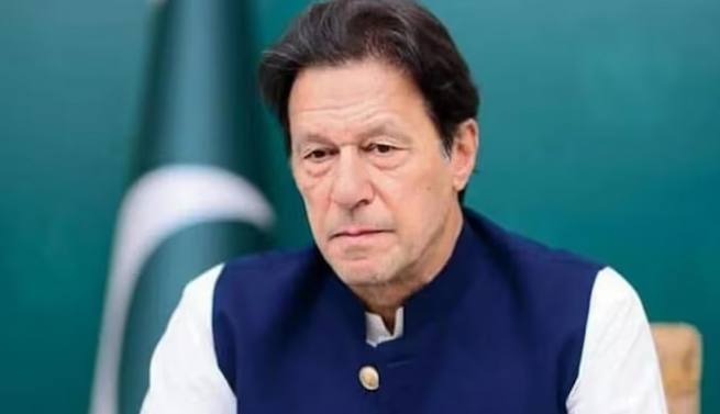 سابق برطانوی وزیر خارجہ کا پاکستان پر عمران خان کے علاج کیلئے دباؤ ڈالنے کا مطالبہ