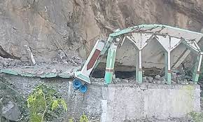 خیبر علی مسجد خود کش دھماکے کے سہولت کار نے پولیس پر فائرنگ کی تھی،ایف آئی آر کا متن