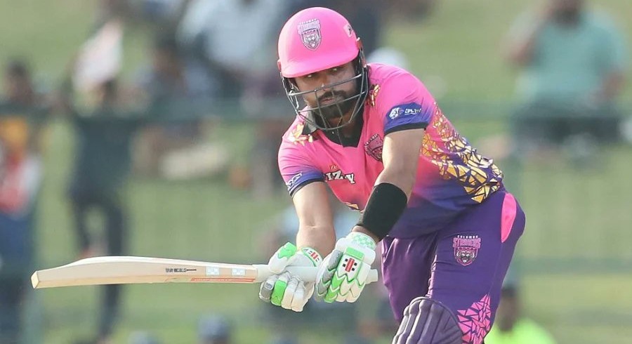 بابر اعظم نے ایل پی ایل 2023 میں میچ وننگ سنچری اسکور کی۔