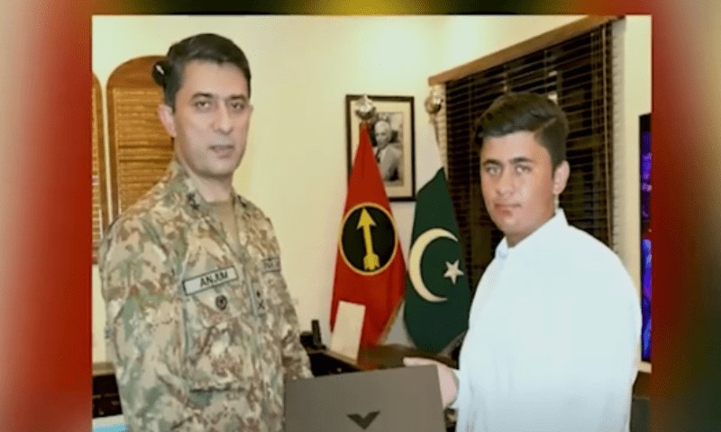 شمالی وزیرستان کےنوجوان نے امریکا میں "کری ایٹو ایوارڈ "جیت لیا