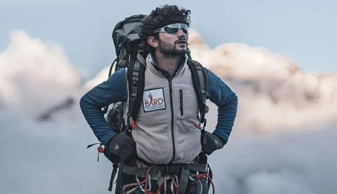 شہروز کاشف 8 ہزار میٹر سے بلند تمام 14 چوٹیاں سر کرنے والے کم عمر ترین پاکستانی بن گئے