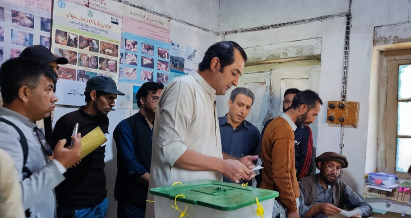 گلگت،حلقہ ایل اے 13 استورون، ضمنی انتخابات کیلئے پولنگ جاری