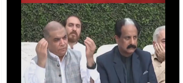 پیپلز پارٹی کہتی ہے بھٹو زندہ ہے ،او بھائی بھٹو مر چکا ہے، حنیف عباسی