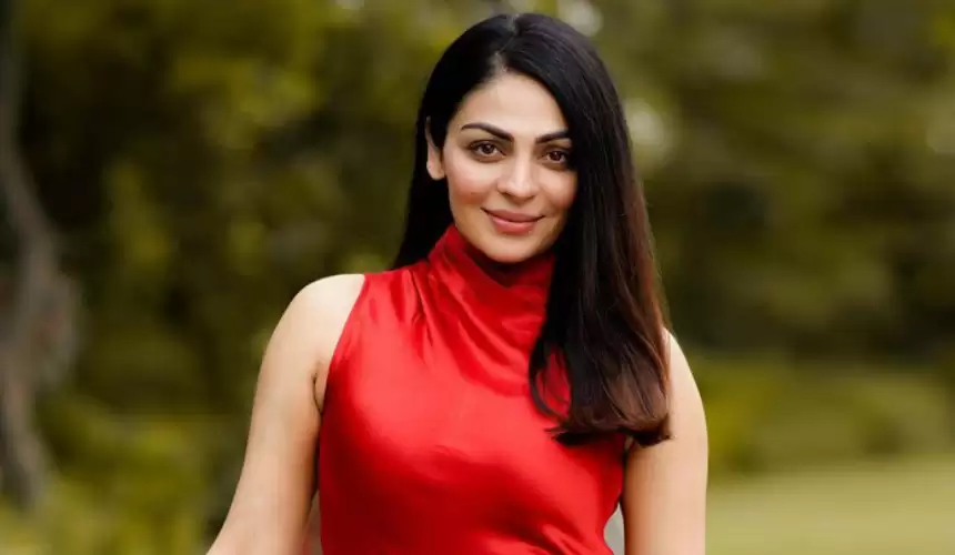 neeru bajwa