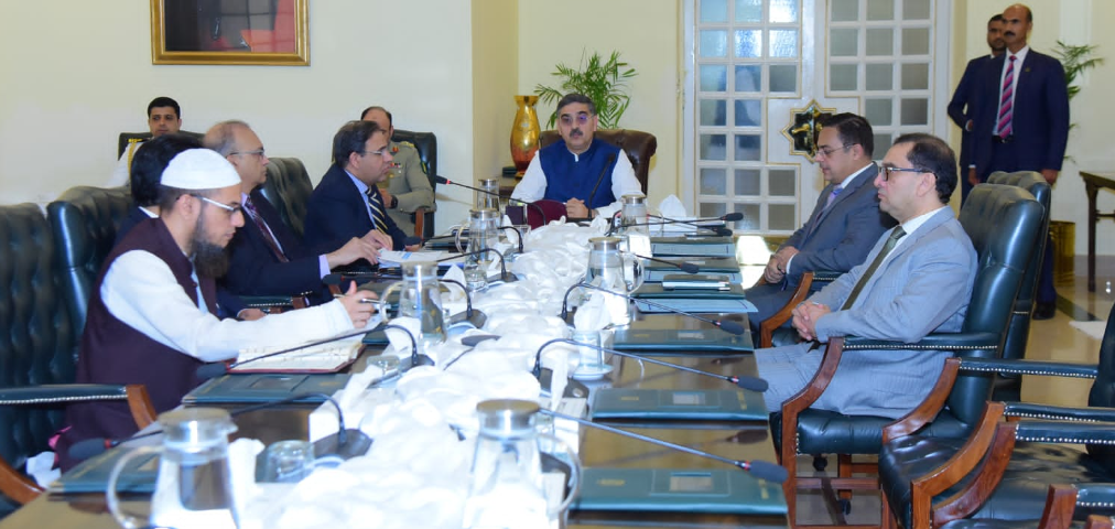 آئی ٹی شعبے کی ترقی کیلئے ہر طرح کی سہولیات فراہم کریں گے، وزیراعظم