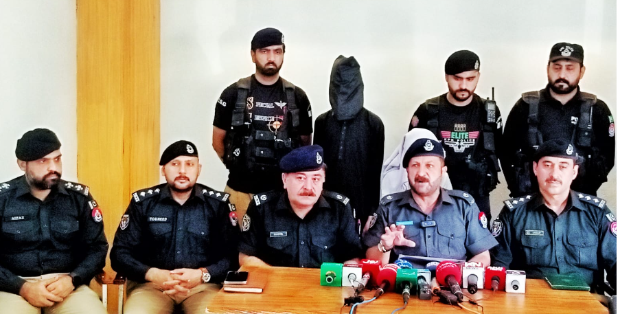 چھ سالہ بچی کے ساتھ زیادتی کر کے قتل کرنیوالا رشتے دار نکلا