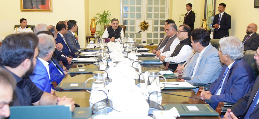 ٹیکس وصولی میں اضافے کے بغیر معیشت بہتر نہیں ہو گی،نگران وزیرِ اعظم