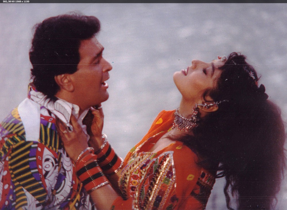 رشی کپور کی شادی میں روینہ ٹنڈن پریشان کیوں رہی ؟ اداکارہ نے بتا دیا