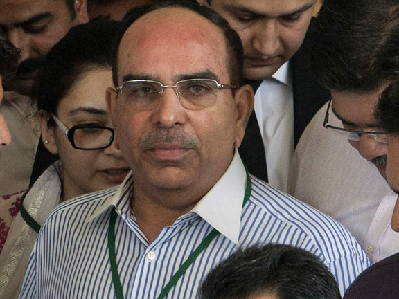 ملک ریاض بھی "انٹرویو "دینے والے ہیں،صحافی کا دعویٰ