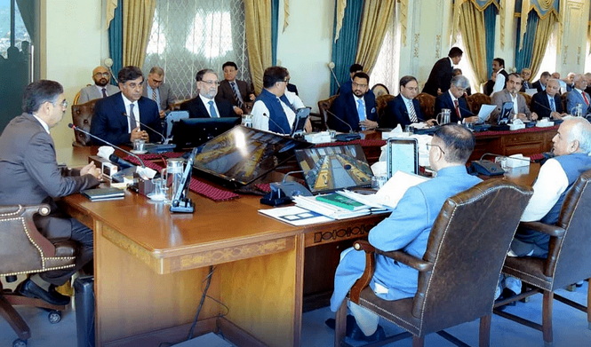 گیس کی قیمتوں میں اضافہ، نگراں وفاقی کابینہ نے تاحال روک لگادی