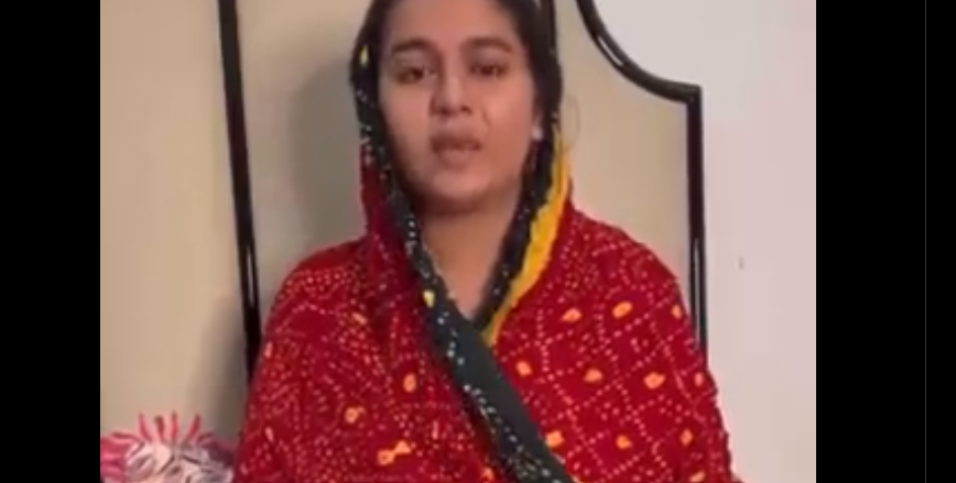 جب ننگا کر ہی دیا  تو پھر شرم کیسی   میں سڑک پر نکل آؤنگی،ٹک ٹاکر کا وائرل ویڈیو پرپیغام