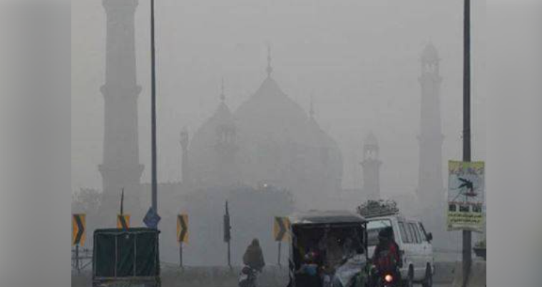 سموگ تدارک کیس،جتنا کردار فیکٹریوں کا اتنا ہی ماحولیات کے افسران کا ہے،عدالت