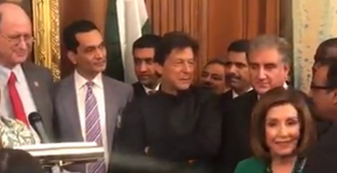 عمران خان کے قریبی طاہر جاوید وزیراعظم کے معاون خصوصی، تحفظات کا اظہار