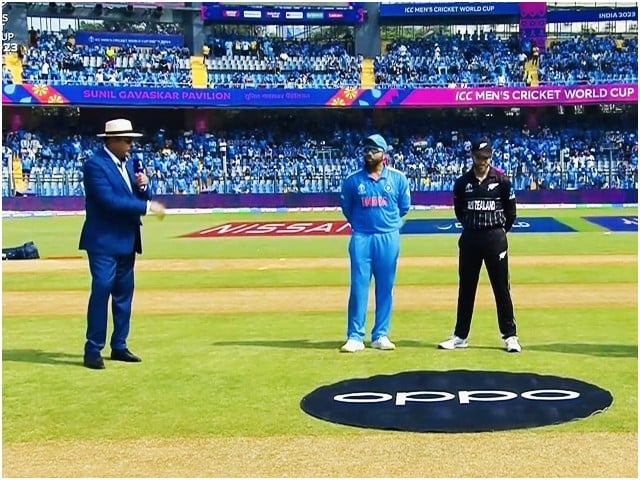 ورلڈکپ سیمی فائنل: بھارت کا نیوزی لینڈ کو جیت کے لیے 398 رنز کا ہدف