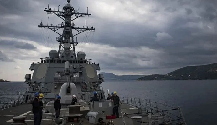 امریکا :بحیرہ احمر کی حفاظت کیلئے 12 سے زائد اتحادیوں کے ساتھ نئی فوج تشکیل