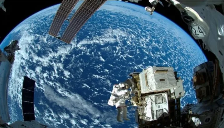 انٹرنیشنل اسپیس اسٹیشن میں رہنے والے نئے سال کا استقبال 16 بار  کریں گے