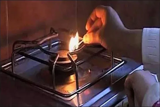 سیالکوٹ:سردی کی شدت میں اضافہ،گھروں کے چولہے بھی ٹھنڈے ہوگئے