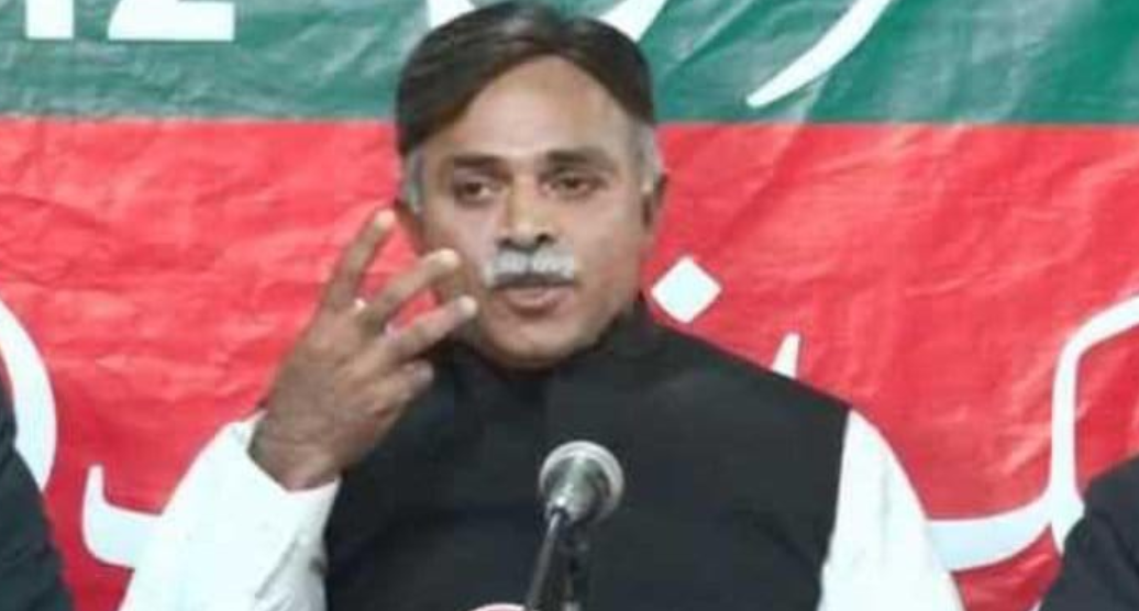 پی ٹی آئی نظریاتی کے چیئرمین کے گھر پر گولیاں چل گئیں