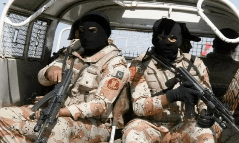 کراچی:رینجرز کی کارروائی، لوٹ مار کی وارداتوں میں ملوث 5 ملزمان گرفتار