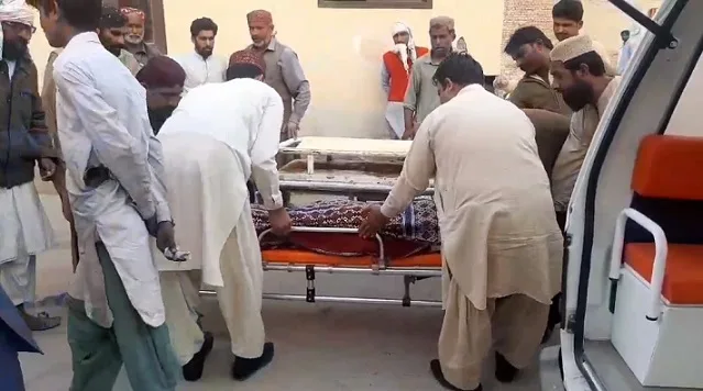 خوشاب،ٹرک کھائی میں گرنے سے ایک ہی خاندان کے 13 افراد کی موت