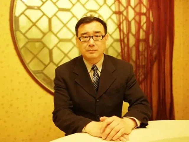 جاسوسی کے الزام میں چین میں گرفتار آسٹریلوی مصنف کو سزائے موت سنادی گئی