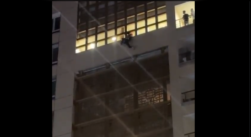 نجی پلازہ سے خاتون کی چھلانگ سے موت،قاری زورا بہادر کا بیٹا ملوث نکلا