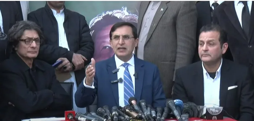 ‎محمود اچکزئی اور علامہ راجہ ناصر فیصلہ کرینگےکس کے ساتھ اورکب مذاکرات کرنا ہیں: بیرسٹرگوہر