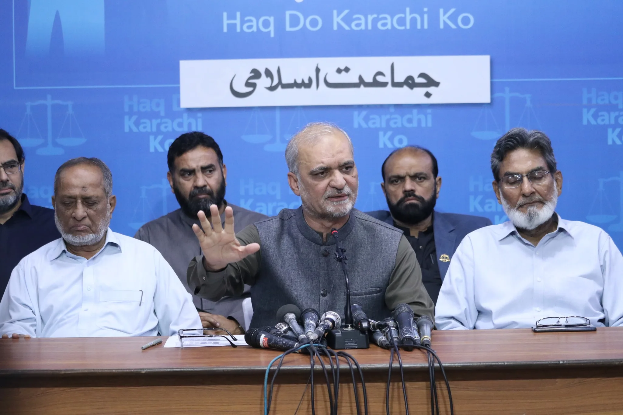 خیرات میں سیٹ نہیں چاہئے،حافظ نعیم کا جیتی سیٹ چھوڑنے کا اعلان