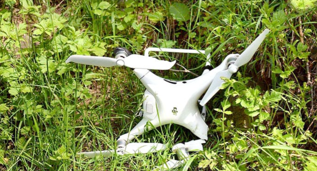 پاکستان کی جاسوسی کرنیوالا بھارتی فضائیہ کا کواڈ کاپٹر پاک فوج نے گرا دیا