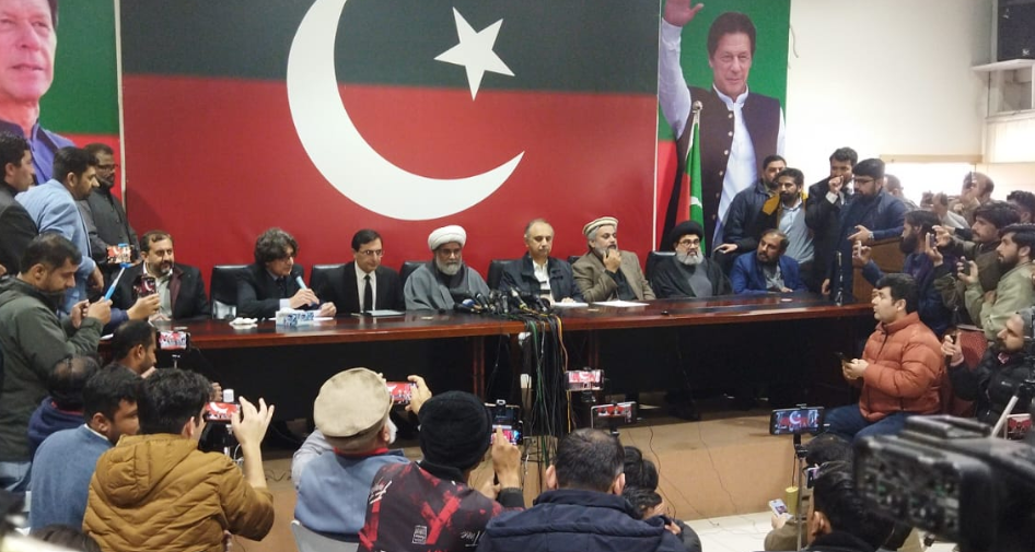 تحریک انصاف کے تمام آزاد امیدوار سنی اتحاد کونسل میں شامل ہوں گے،بیرسٹر گوہرکا اعلان