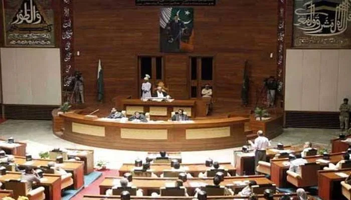 سندھ اسمبلی کے نومنتخب اراکین نے حلف لےلیا،احتجاج کرنیوالوں کی گرفتاریاں